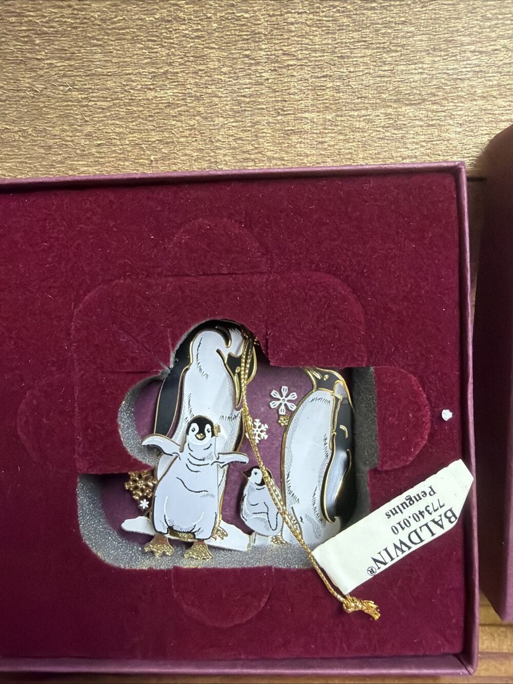 Baldwin 24kt Gold Finished Brass Penguins Handcrafted Christmas Ornament In Box